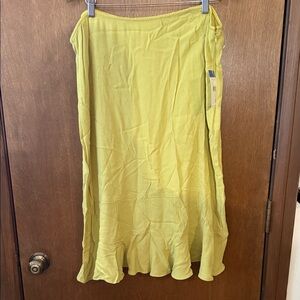 NWT Susan Bristol Fundamentals Lime Chartruese Maxi Skirt XL